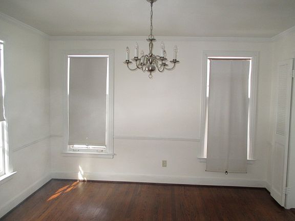 4th image of 14530 Rosemont Ave
