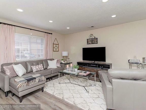 5th image of 7681 NW 182nd Ter #303