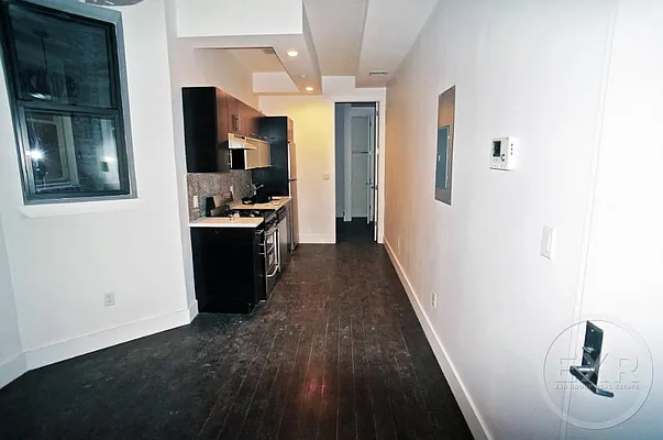 Rented by EXR | media 49