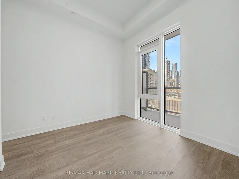 308 Jarvis St #708 — Photo 8