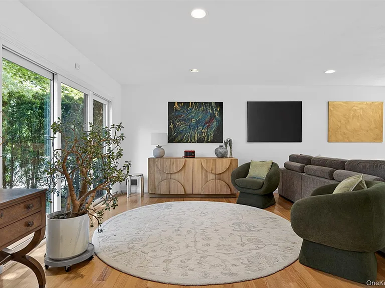 60 Wimbledon Dr #60 — Photo 9