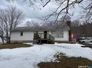 295 Forest Rd, Northford, CT 06472