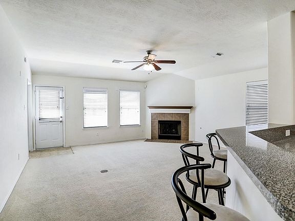 5th image of 135 Rustic Colony Ln