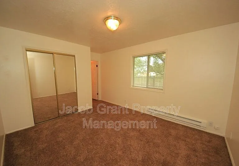 965 Berryman Rd #B — Photo 7