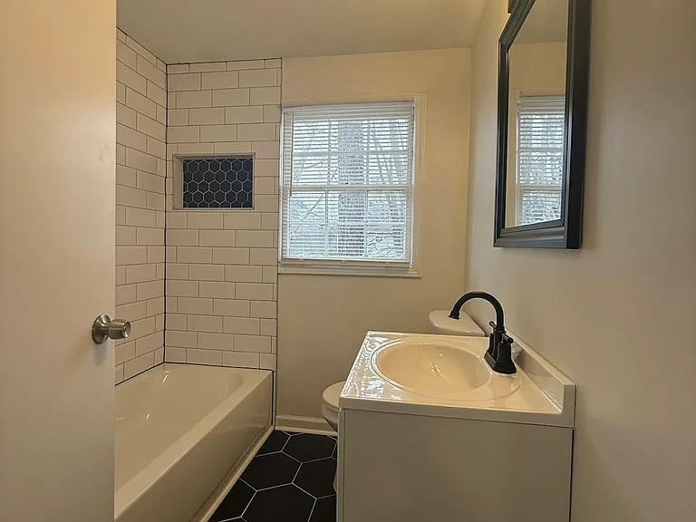 5512 Cottonwood Rd — Photo 6