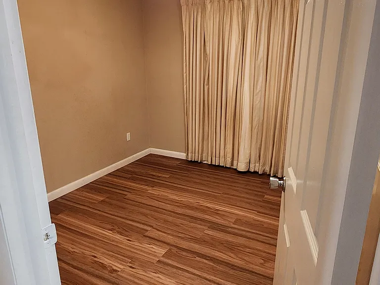 965 Fay Blvd — Photo 27