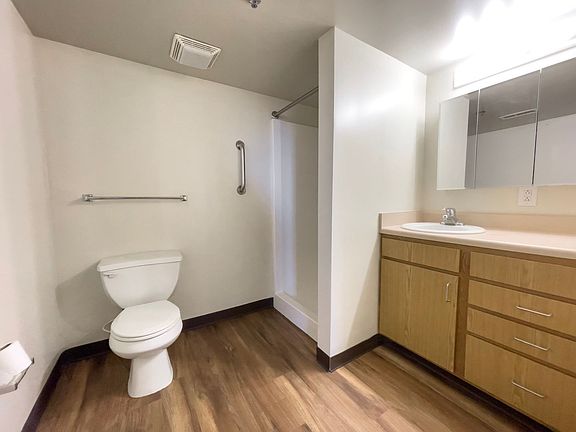 3rd image of 400 E South A St #6348883cd