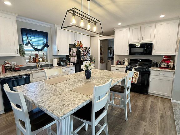 4th image of 1232 Liberty Ct