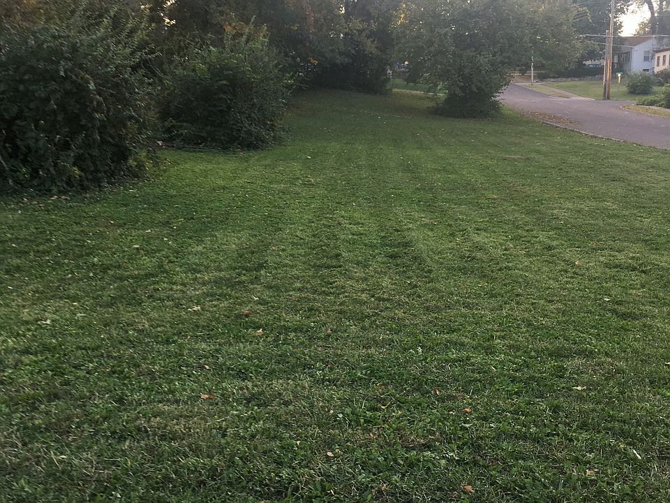 2nd image of 2230 Gaebler Ave
