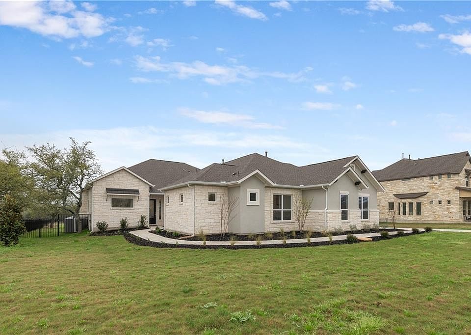1st image of 636 Linden Loop