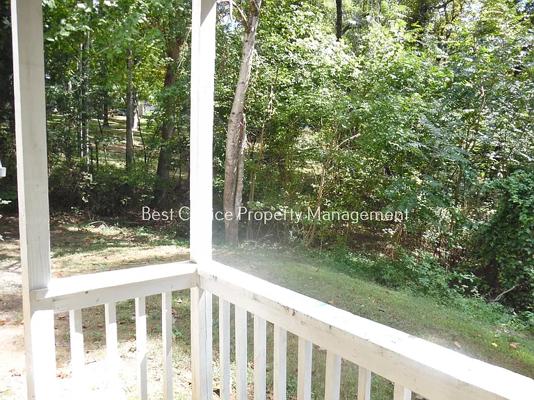 211 Brookside Dr #B — Photo 10
