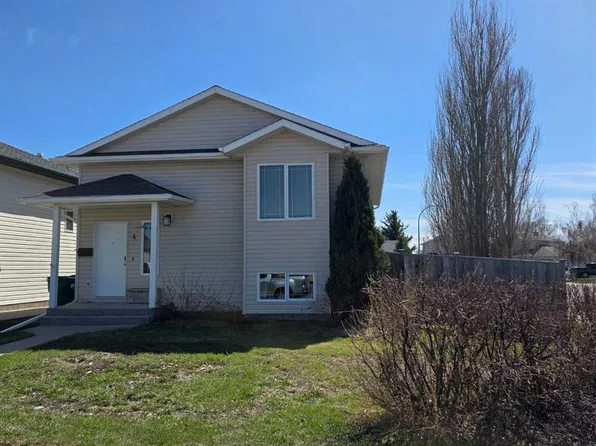 4 Saint James Blvd N, Lethbridge, AB T1H 6M5