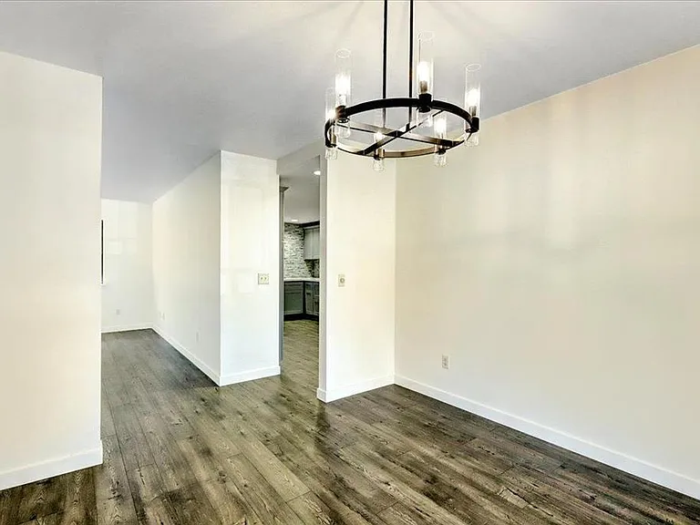 14319 Knobcone Dr — Photo 21