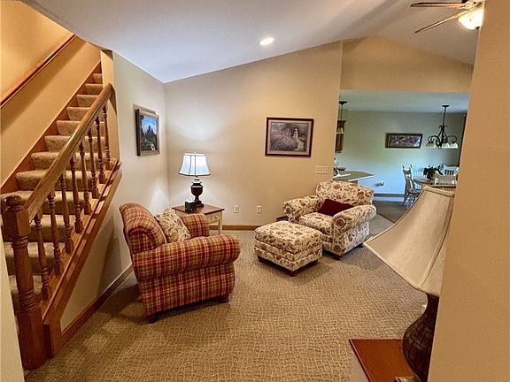 2nd image of 225 Pinehurst Dr