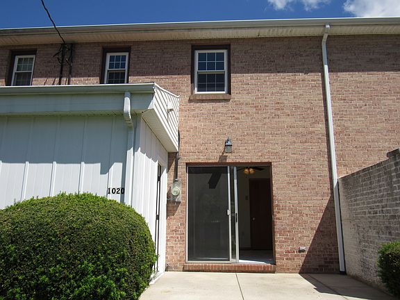 2nd image of 1020 Stonybridge Dr