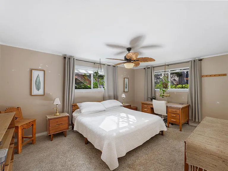 3615 Horacio Ct NE — Photo 39