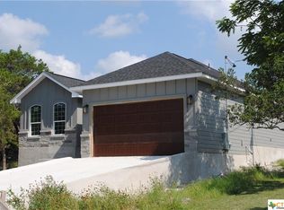 1297 Live Oak Dr, Spring Branch, TX 78070