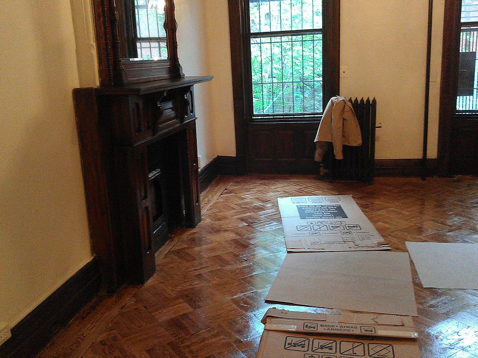 2nd image of 462 E 138th St APT 2
