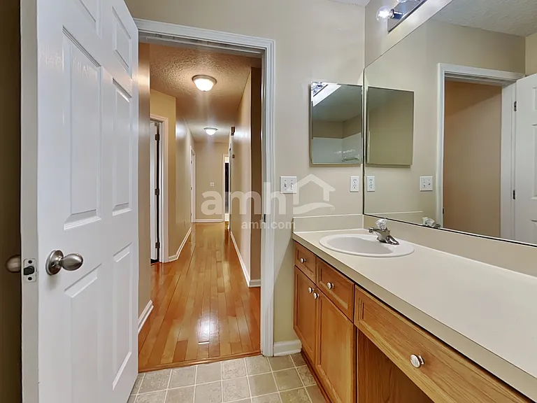 13839 Victoria Lakes Dr — Photo 16