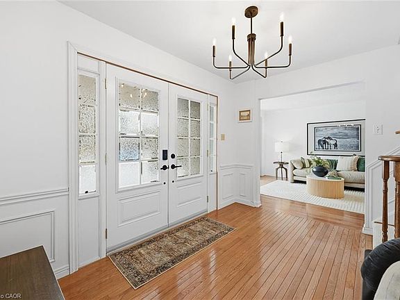 3rd image of 287 Cornwallis Rd