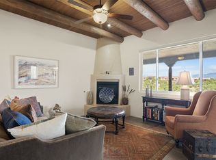 38 Via Summa, Santa Fe, NM 87507