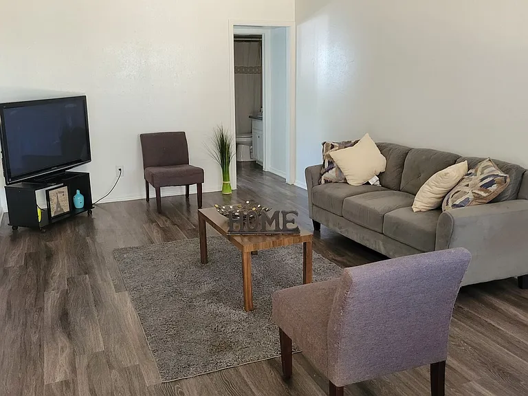 Villa Verde Apartments - $250 Off Move-In Costs! — Photo 4