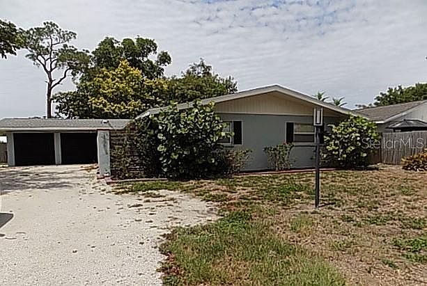 1st image of 3408 17th Ave W