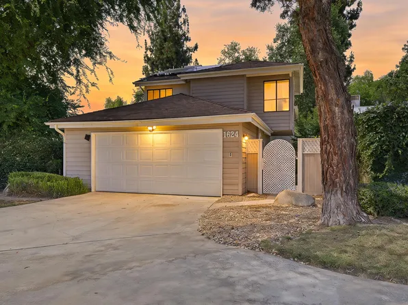 1624 E Castleview Drive, Visalia, CA 93292