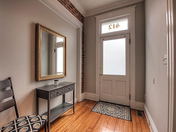 4th image of 412 Strawberry St