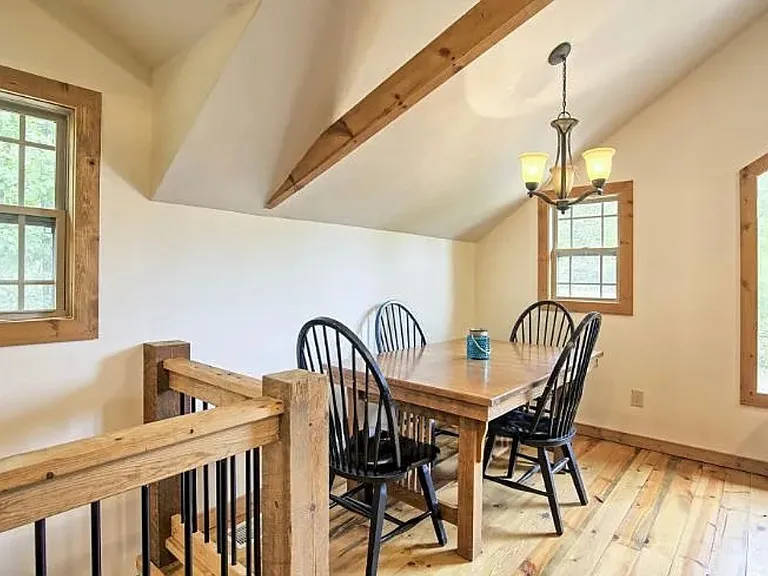 7364 Sugar Camp Hollow Rd — Photo 11