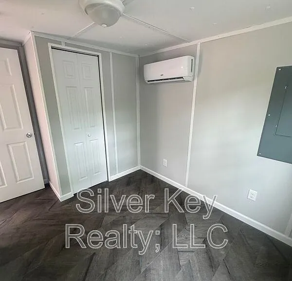 1004 S Jackson St #B10 — Photo 10