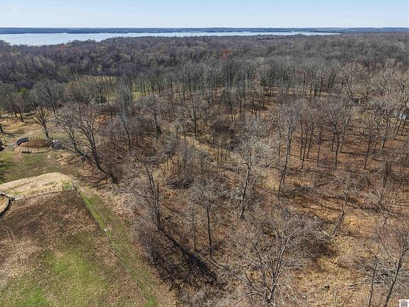 4th image of 2113 Chestnut Oak Rd