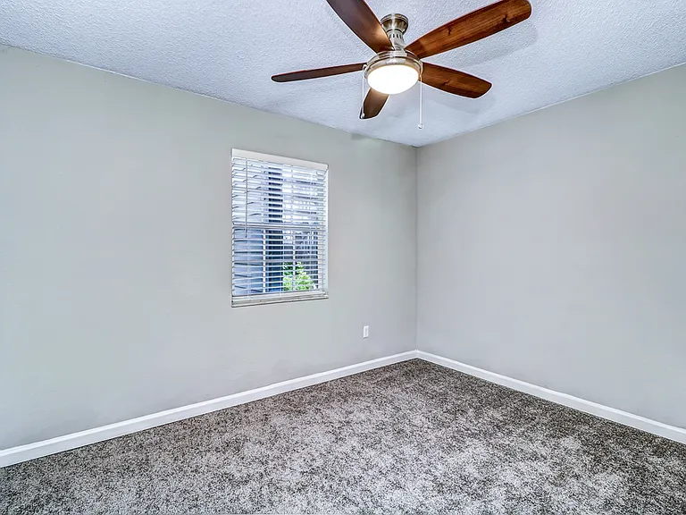 The Ava Apartments — Photo 30