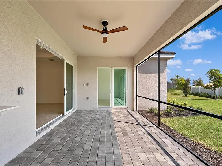 17118 Jadestone Ct — Photo 38