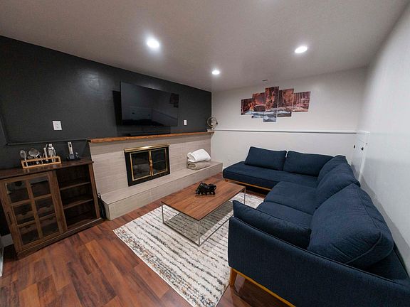 2nd image of 1851 W Kirkham Way