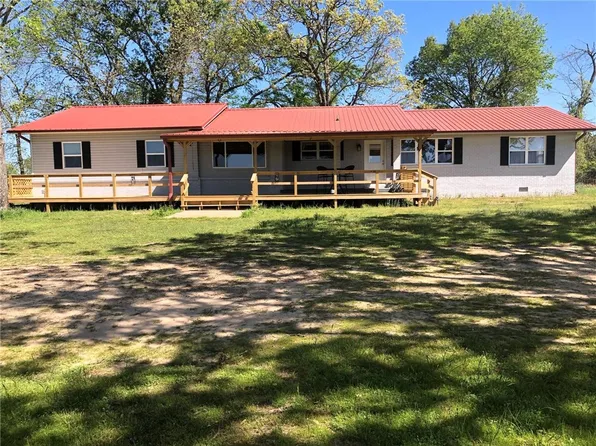 206 Light Ln, Russellville, AR 72802