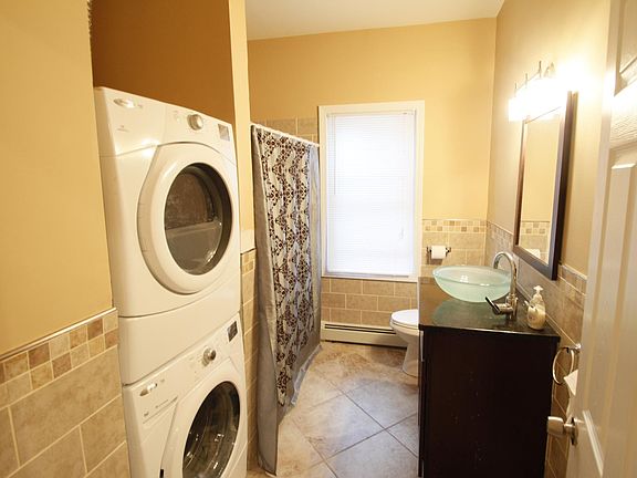 5th image of 28 Wood St #C