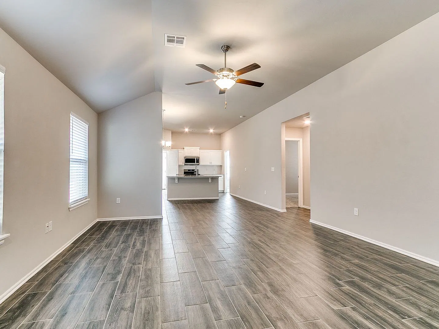 1301 Harvest Trail — Photo 3