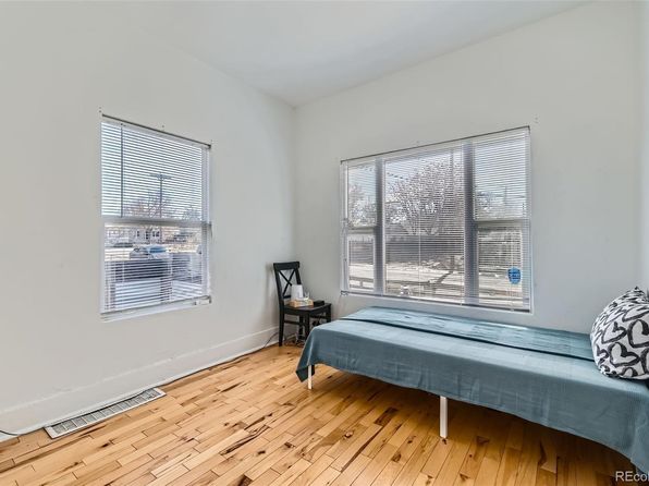 aurora-colorado-13033970 picture