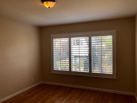 3rd image of 342 5th Ave APT 2