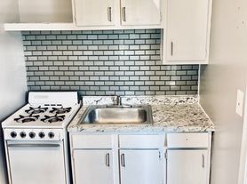930 E Patapsco Ave, Brooklyn, MD