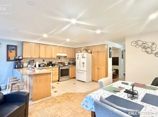 100 Burgess Cres, Newmarket, ON L3X2T8