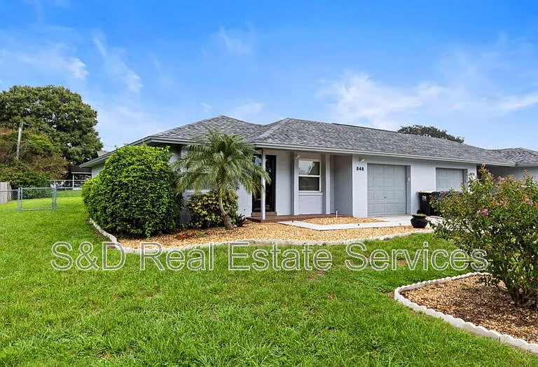 848 Mikasuki Dr — Photo 2