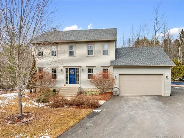 107 Stirling Dr, Douglas, NB E3A 9E9