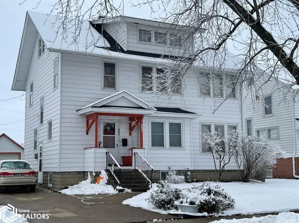605 10th Ave, Grinnell, IA 50112