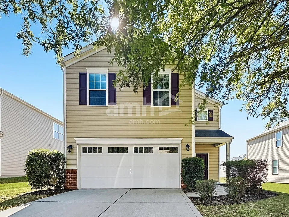9215 Yellow Oak Rd