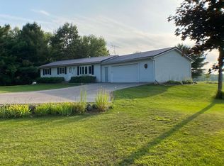 W5794 J & H Rd, Shiocton, WI 54170