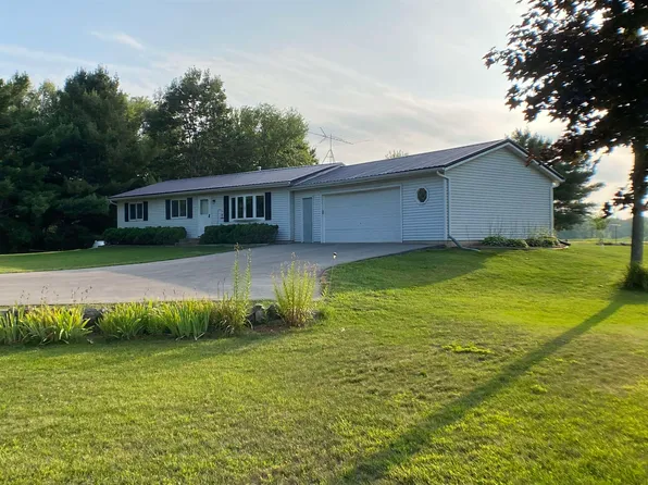 W5794 J & H Rd, Shiocton, WI 54170