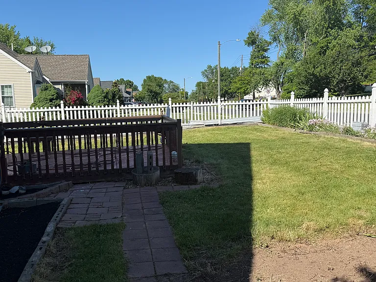 235 Village Green Ln — Photo 11