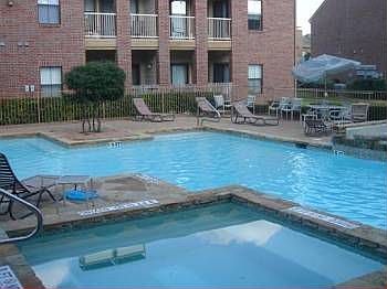 4th image of 3245 Donnelly Cir APT 1009